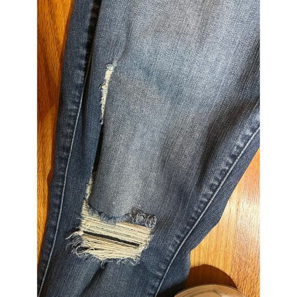 Torrid destroyed tapered leg stretch waist jeans 14 R Retro boho cool ankle - Picture 3 of 8